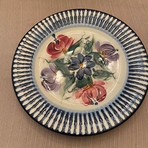 Gail Pittman Blue Ridge Floral bread plate. 7 1/4”